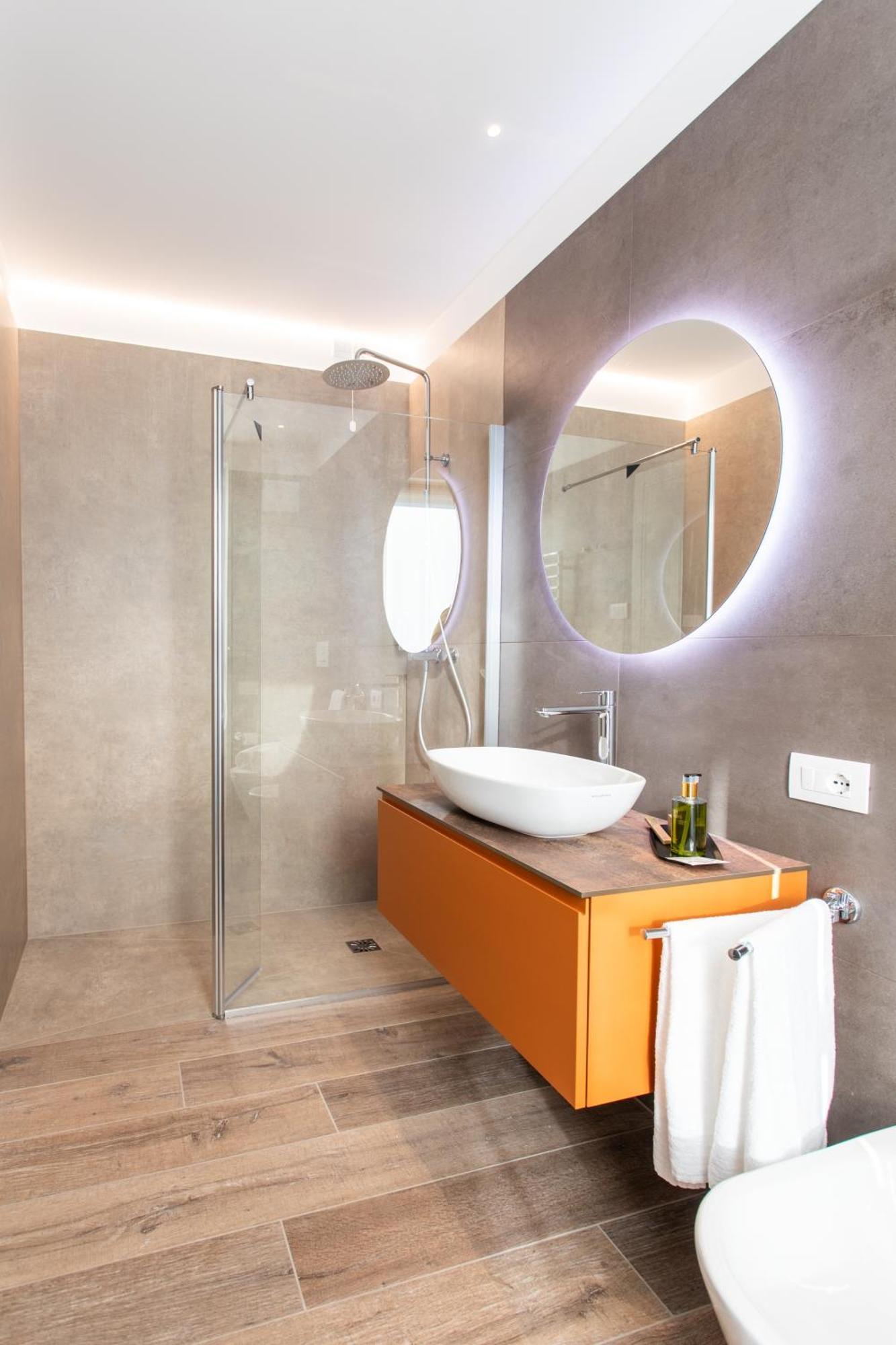 لاتيزي Re Ottone Rooms المظهر الخارجي الصورة