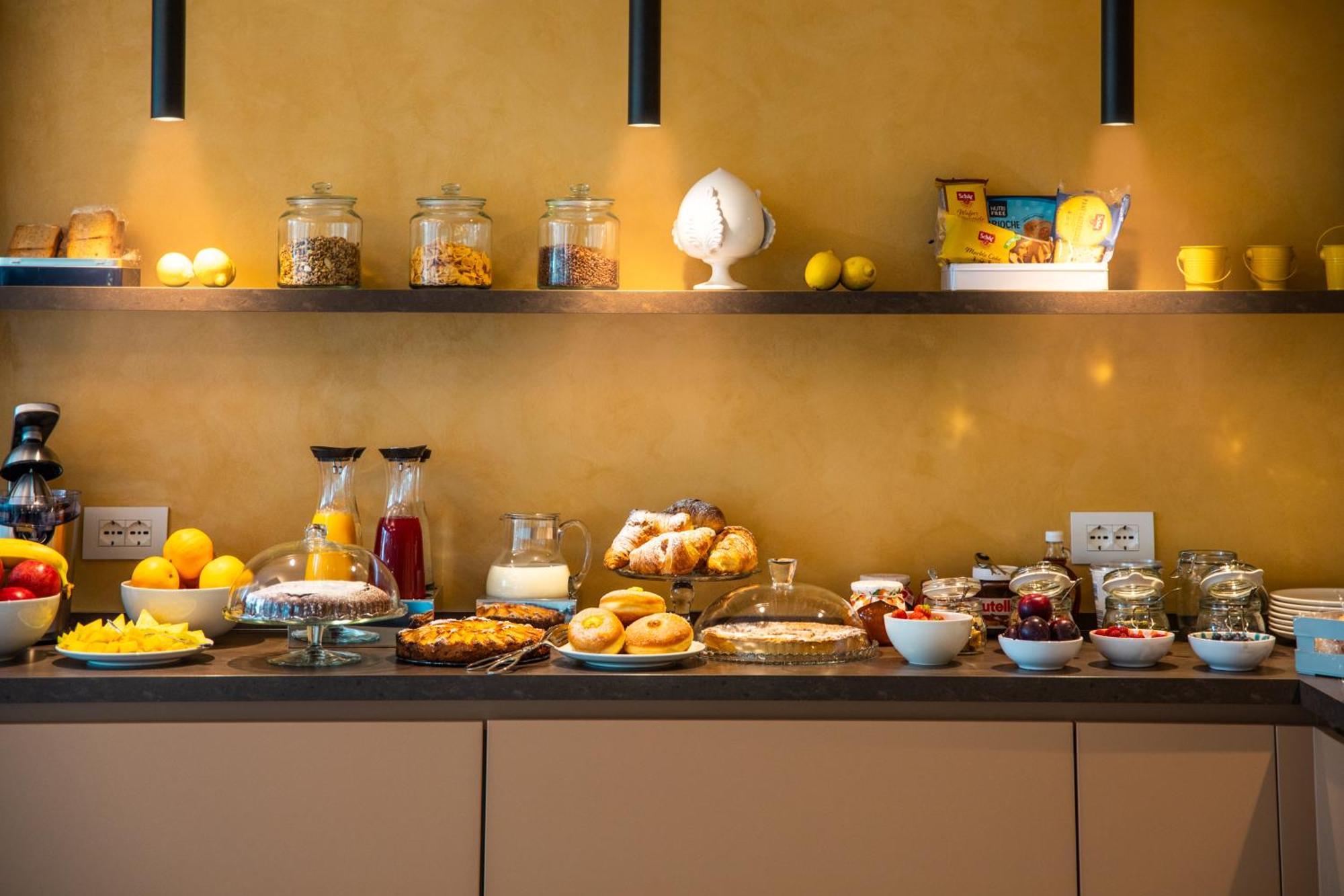 لاتيزي Re Ottone Rooms المظهر الخارجي الصورة